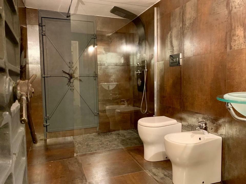 Fra Storia E Modernita Apartment